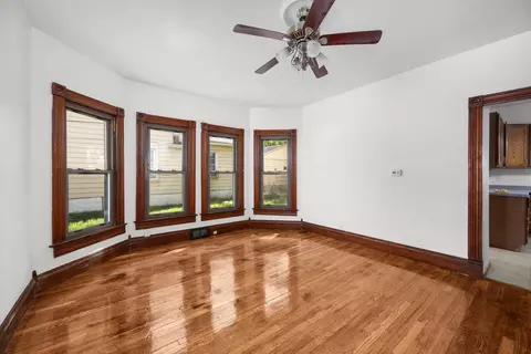 Living - 811 15th Street B, Moline, IL 61265 photo 1 of 6