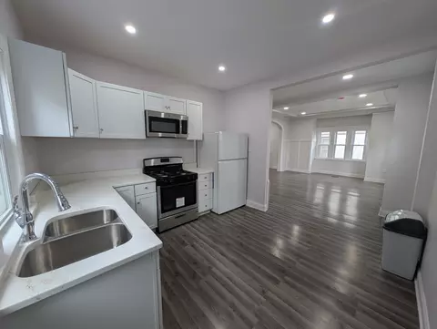 Kitchen - 231 S Chicago Ave, Kankakee, IL 60901 photo 1 of 2