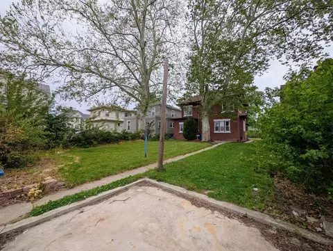 Exterior - 231 S Chicago Ave, Kankakee, IL 60901 photo 2 of 4