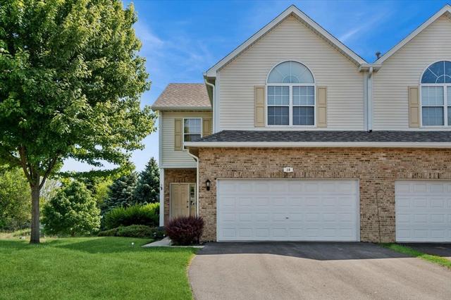 19 Lily Ct #19, Bolingbrook, IL 60440
