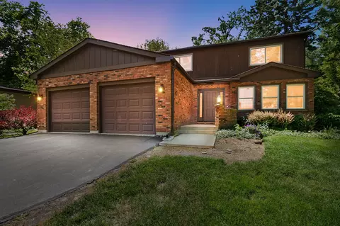908 Firth Rd, Mundelein, IL 60060