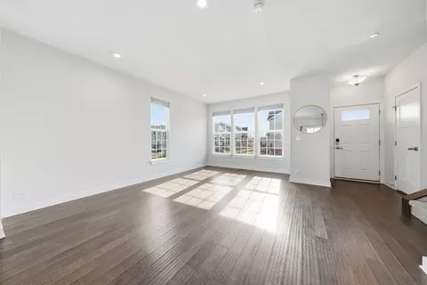 Living - 72 Nicholas Dr E, Des Plaines, IL 60016 photo 1 of 3