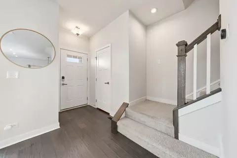 Entry Way - 72 Nicholas Dr E, Des Plaines, IL 60016 photo 1 of 2