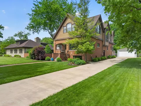 380 Selborne Rd, Riverside, IL 60546