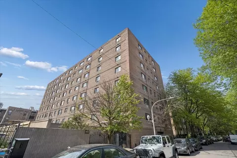 607 W Wrightwood Ave #415, Chicago, IL 60614