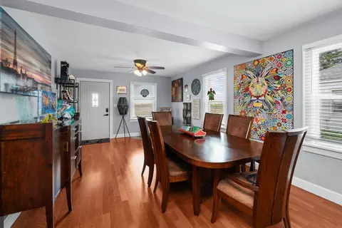 Dining - 328 E South St, Kewanee, IL 61443 photo 3 of 6