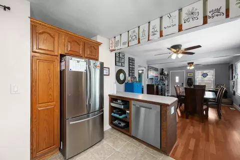 Kitchen - 328 E South St, Kewanee, IL 61443 photo 4 of 4