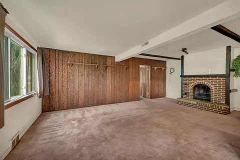 Living - 15641 Millard Ave, Markham, IL 60428 photo 1 of 4