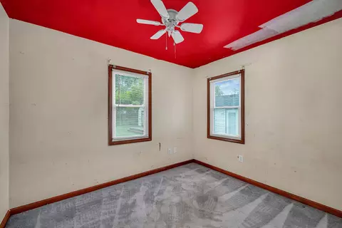 Bedroom - 15641 Millard Ave, Markham, IL 60428 photo 1 of 5