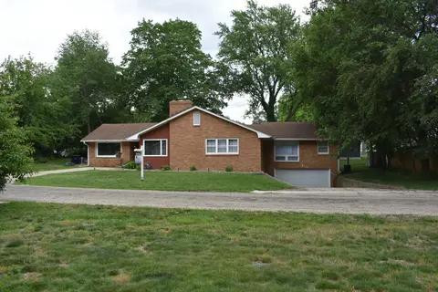 405 Prairie Ct, Streator, IL 61364