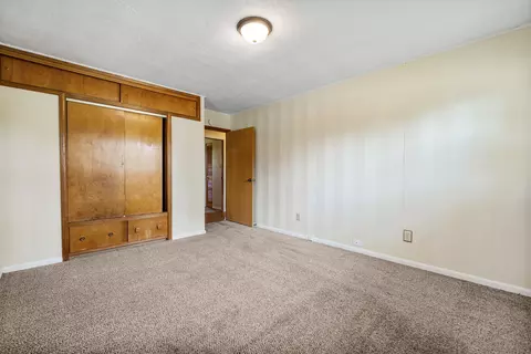Bedroom - 817 Summit Dr, Lockport, IL 60441 photo 9 of 9