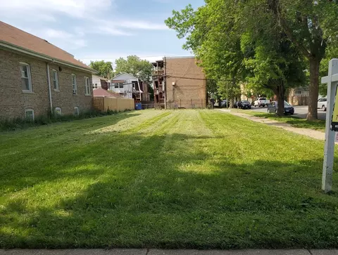 4702 W Wrightwood Ave, Chicago, IL 60639 photo 4
