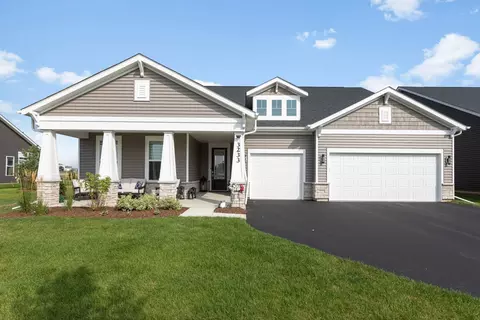 3233 Lincoln Prairie Blvd, Aurora, IL 60503