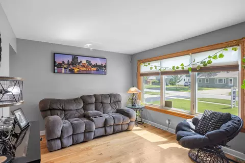 Living - 218 N Marion Ave, Bartlett, IL 60103 photo 2 of 2