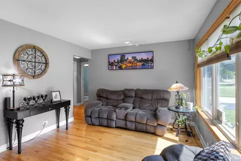 Living - 218 N Marion Ave, Bartlett, IL 60103 photo 1 of 2