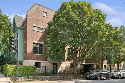 2751 N Greenview Ave #A, Chicago, IL 60614