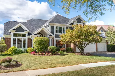 2116 Birchwood Ln, Buffalo Grove, IL 60089