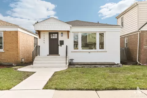 10455 S Whipple St, Chicago, IL 60655