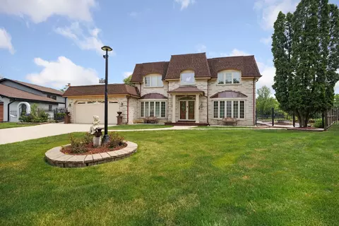 3919 Gloria Ct, Glenview, IL 60025