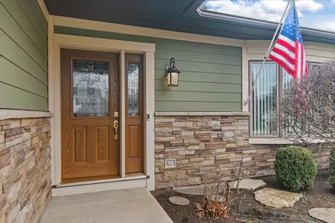 1123 Breckenridge Ave, Lake Forest, IL 60045
