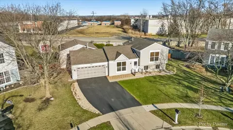 1502 Sawgrass Ct, Elgin, IL 60123