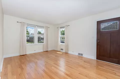 Living - 4024 Gage Ave, Lyons, IL 60534 photo 2 of 7