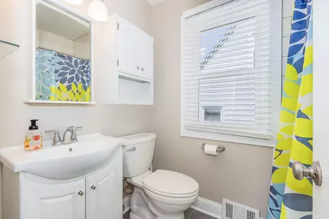Bath - 4024 Gage Ave, Lyons, IL 60534 photo 1 of 1