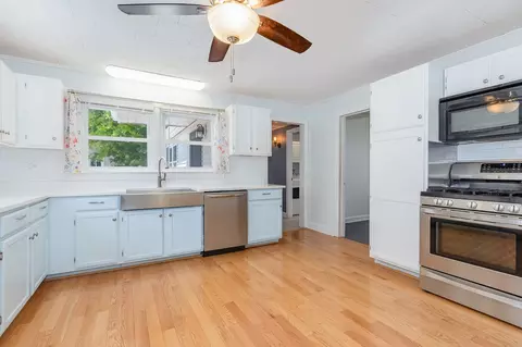 Kitchen - 4024 Gage Ave, Lyons, IL 60534 photo 2 of 3