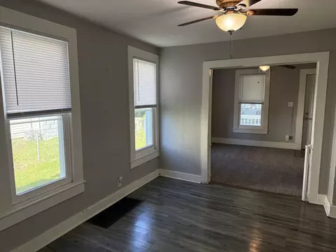 Living - 2518 5th Ave, Moline, IL 61265 photo 2 of 4