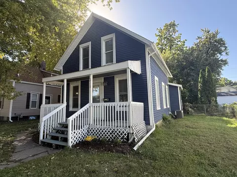 Exterior - 2518 5th Ave, Moline, IL 61265 photo 1 of 2