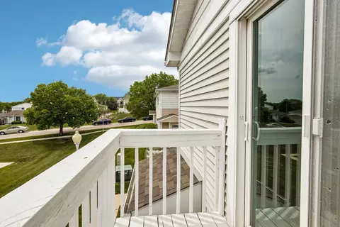 Exterior - 1541 Cornell Pl #0, Hoffman Estates, IL 60169 photo 4 of 7