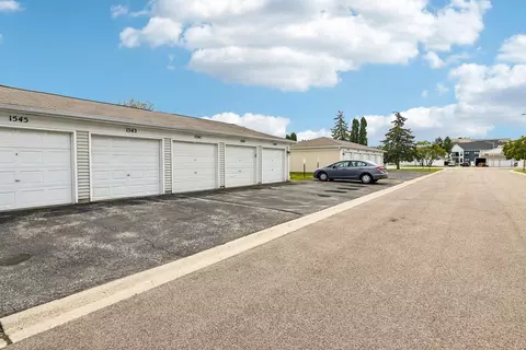 Exterior - 1541 Cornell Pl #0, Hoffman Estates, IL 60169 photo 7 of 7