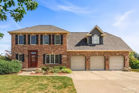 1267 Red Fox Cir, Sandwich, IL 60548
