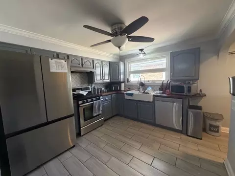 Kitchen - 6507 W 41st St, Stickney, IL 60402 photo 1 of 1