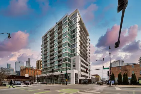 50 E 16th St #312, Chicago, IL 60616