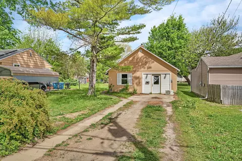 1508 S Mill St, Pontiac, IL 61764