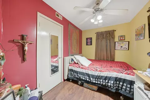 Bedroom - 7420 W 64th Pl, Summit, IL 60501 photo 1 of 3