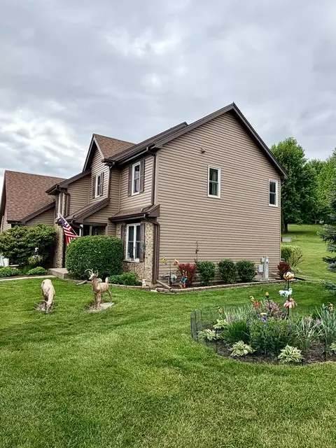 Exterior - 3517 Turnberry Dr, Mchenry, IL 60050 photo 4 of 6