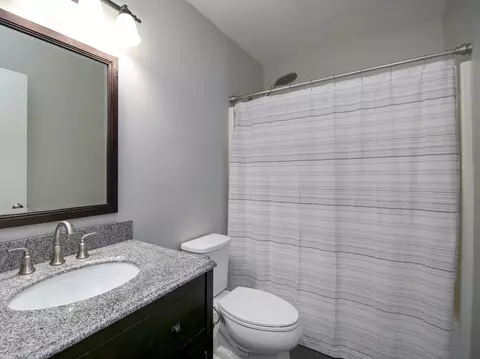 Bath - 5301 Whisper Meadow Ct, Plainfield, IL 60586 photo 2 of 3