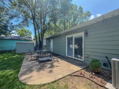 Exterior - 1116 Centennial Dr, Champaign, IL 61821 photo 5 of 12