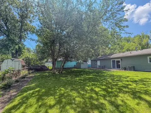 Exterior - 1116 Centennial Dr, Champaign, IL 61821 photo 8 of 12
