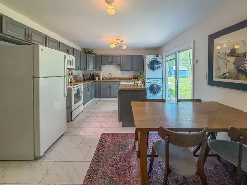 Kitchen - 1116 Centennial Dr, Champaign, IL 61821 photo 1 of 2