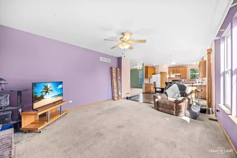 2027 Sumner Ct, Plainfield, IL 60586 photo 5