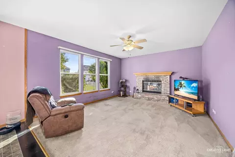 2027 Sumner Ct, Plainfield, IL 60586 photo 4