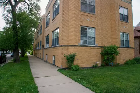 6932 W Medill Ave #1C, Chicago, IL 60707