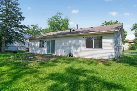 Exterior - 21 Willow Rd, Matteson, IL 60443 photo 3 of 6