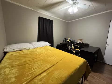 Bedroom - 1416 Prospect Ave, Peru, IL 61354 photo 5 of 9