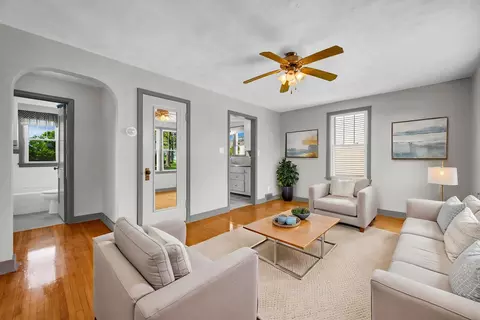 Living - 207 W Franklin St, Carlock, IL 61725 photo 1 of 3