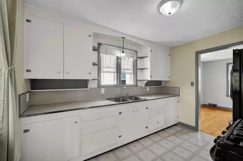 Kitchen - 207 W Franklin St, Carlock, IL 61725 photo 2 of 2