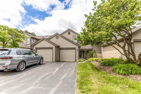 978 Buttercreek Ct #978, Hoffman Estates, IL 60169